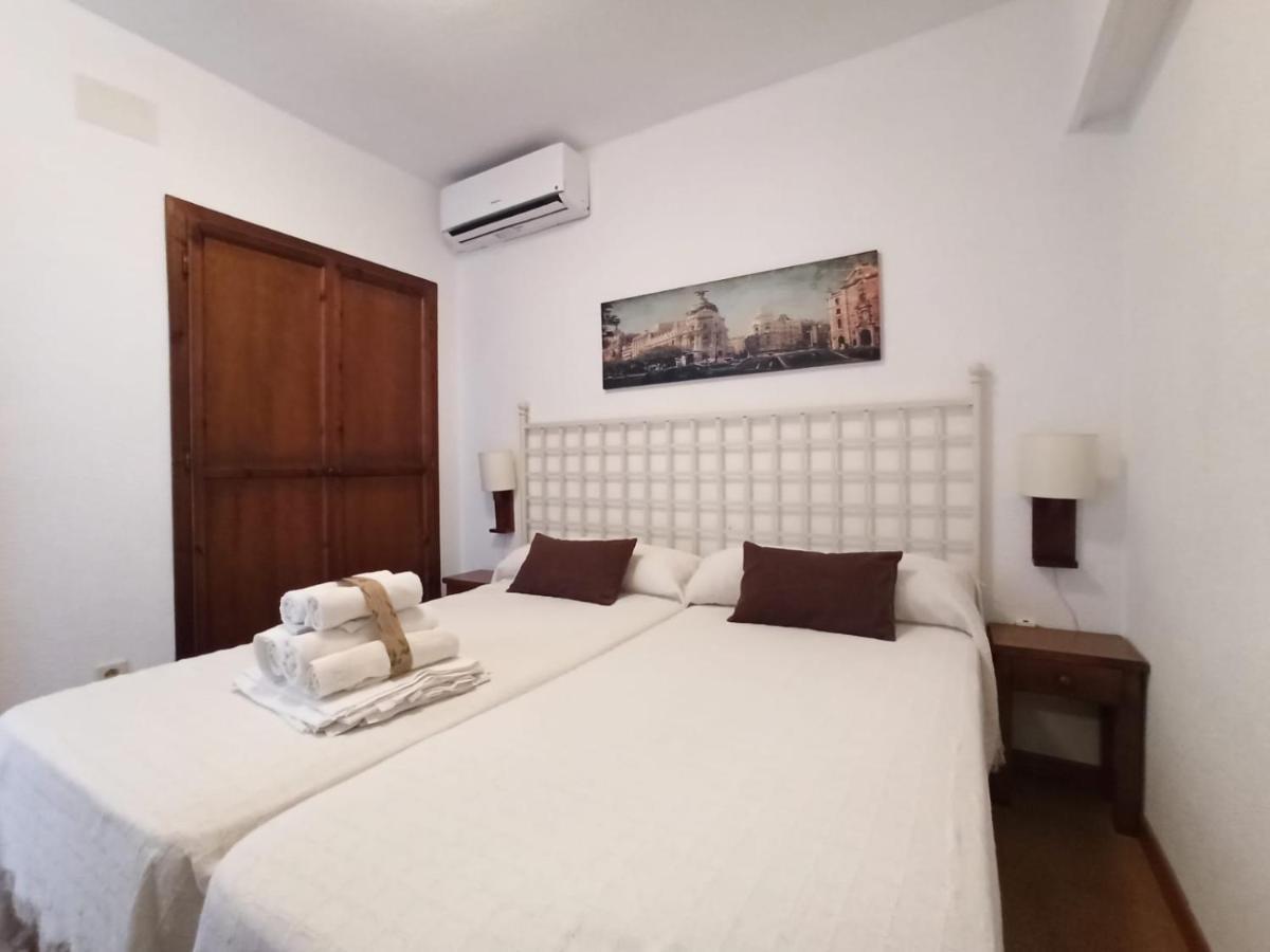 Bonito Apartamento Un Dormitorio 1ª Linea De Playa Isla Canela Exterior photo