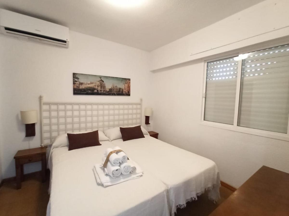 Bonito Apartamento Un Dormitorio 1ª Linea De Playa Isla Canela Exterior photo